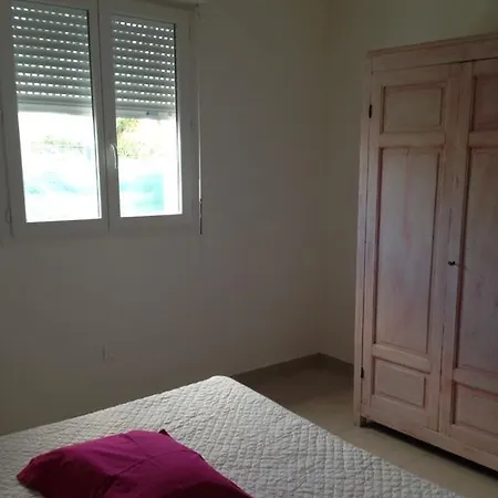 Alzitone Gare Apartment *